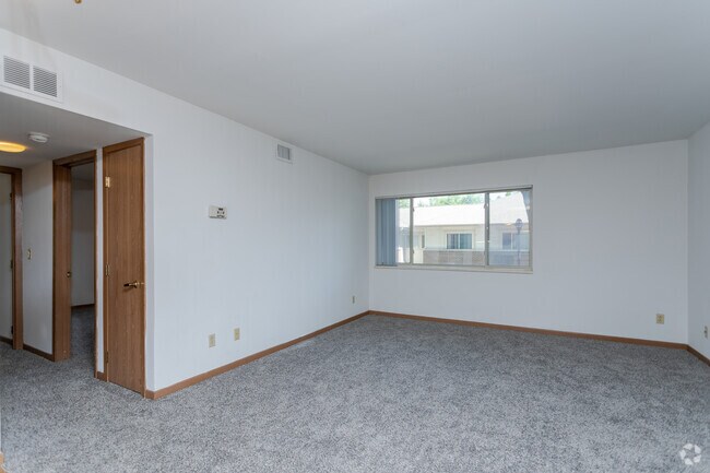 2BR, 1BA