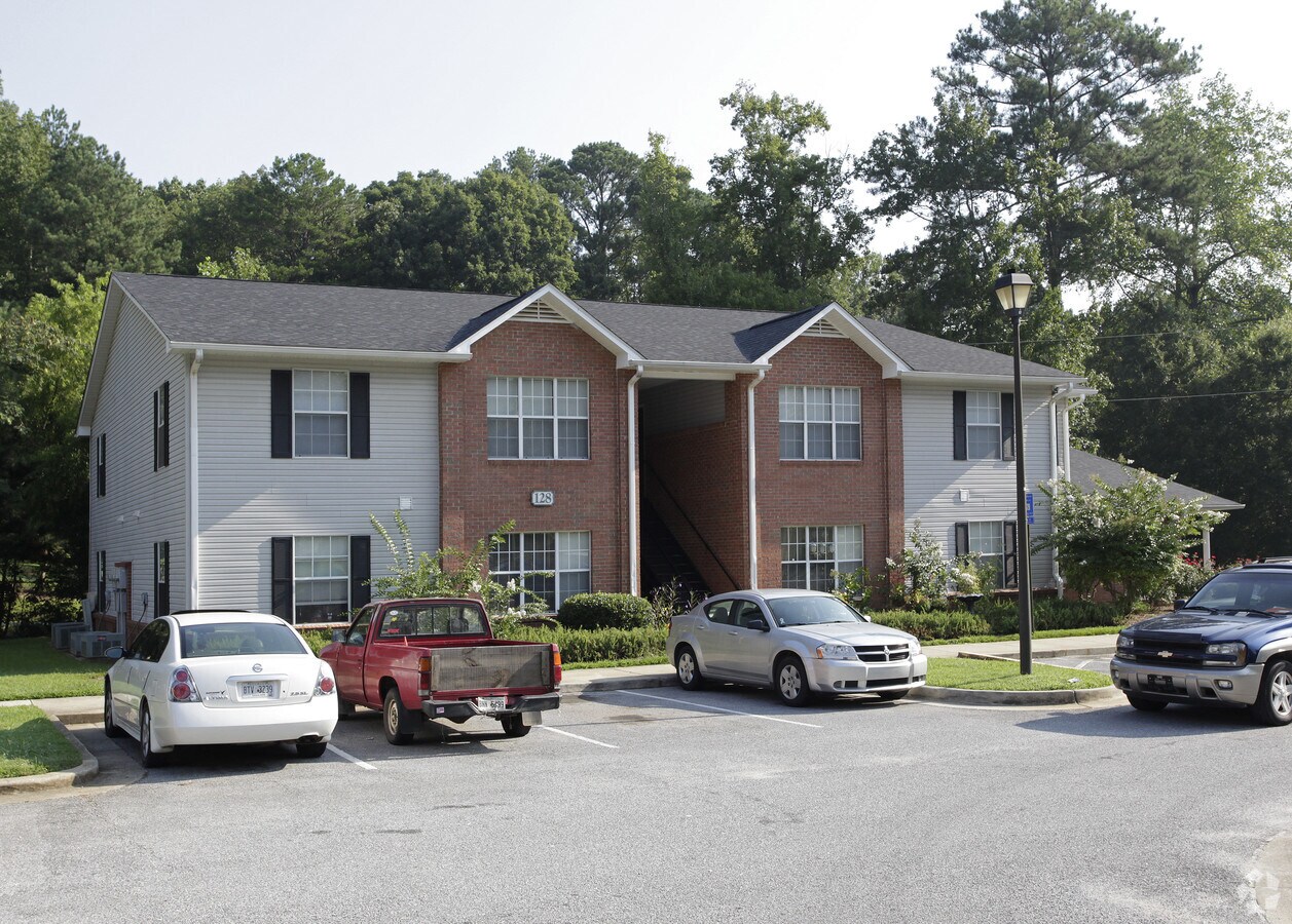 Photo - Holly Village Apartments