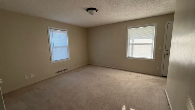 Living room - 55 Birch Rd Unit 55 Birch Road