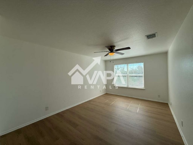 Photo - 3719 Candleglenn