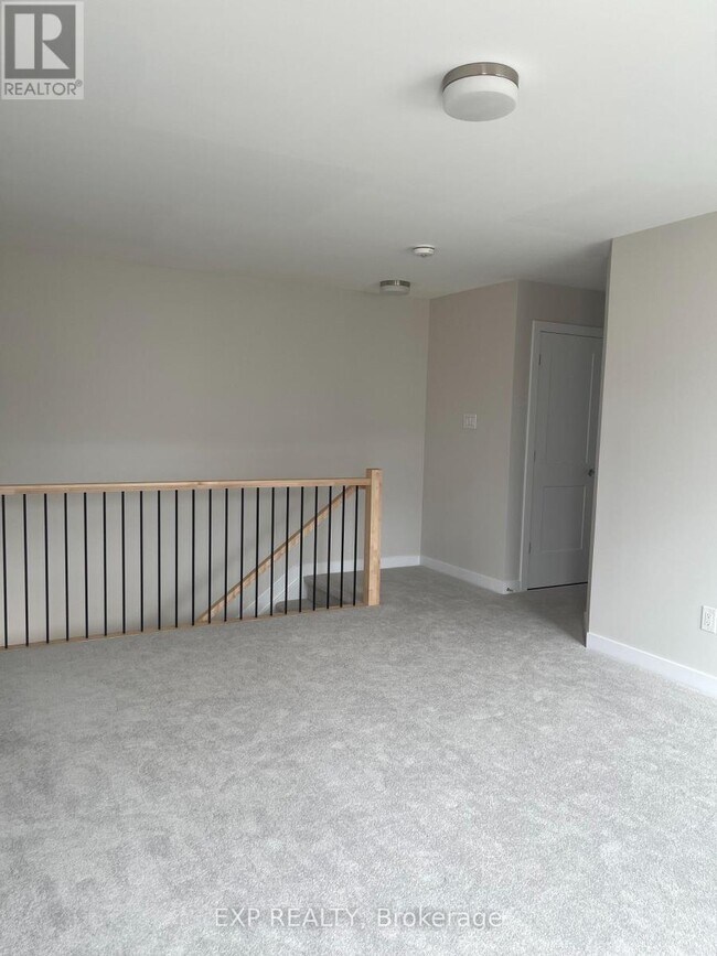 Photo - 510 Oldenburg Ave