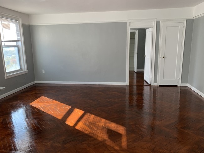 Photo - 180 72nd St Unit 385