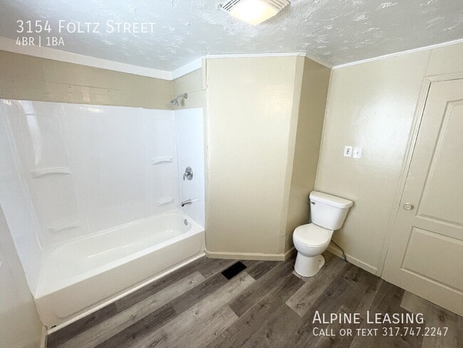 Photo - 3154 Foltz St