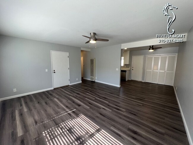 Photo - 633 Unit 633 - B
