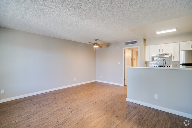 1HAB, 1BA - 475 ft²