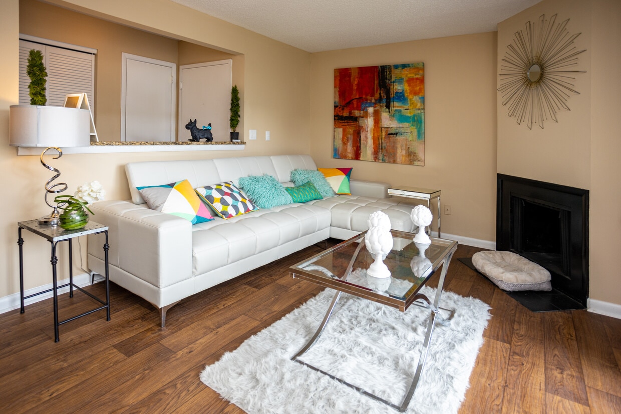 Photo - The Henley Apartments