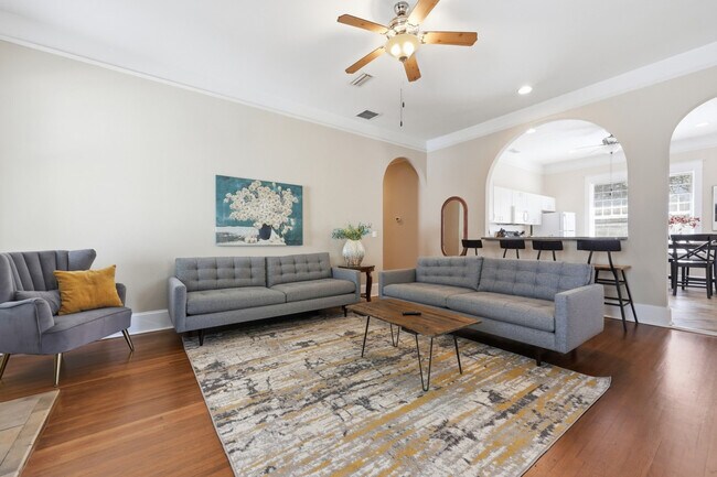 926 SW 2nd Ave Unit SI ID1606135P