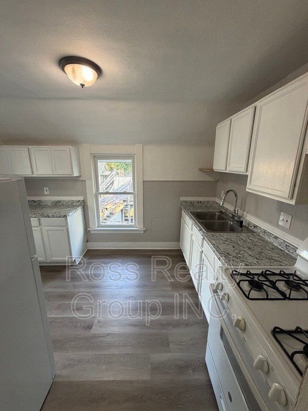 Photo - 1121 Delence St Unit Upstairs