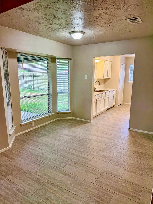 Photo - 3507 Almondwood Dr