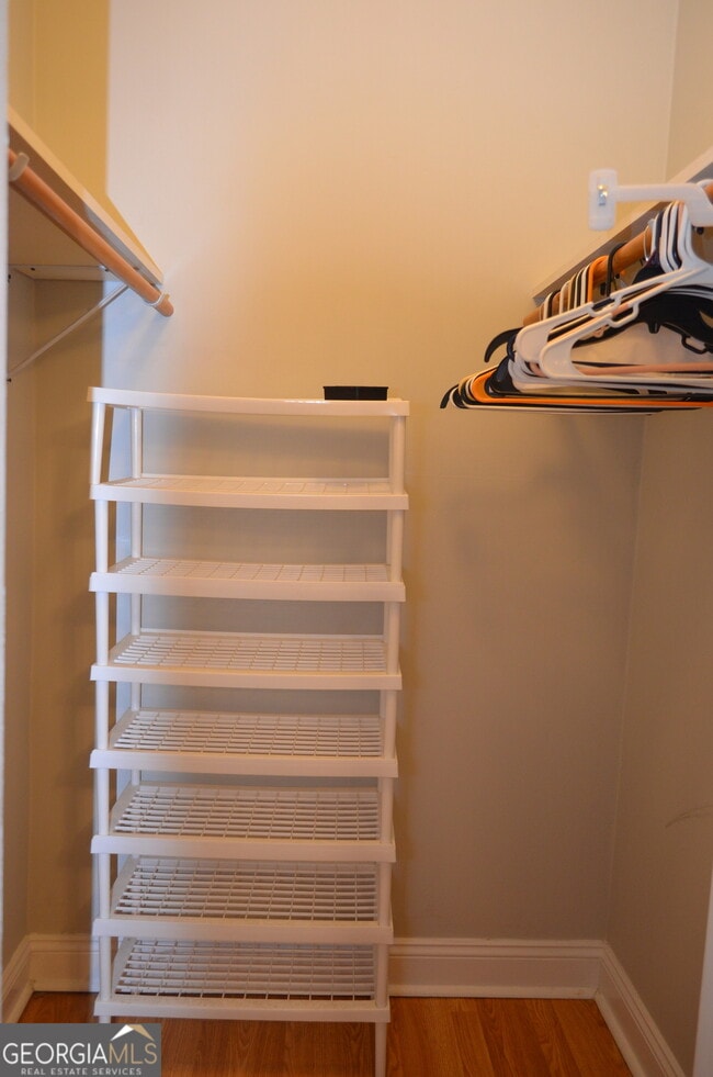 Photo - 736 Carroll St Unit SUITE 18