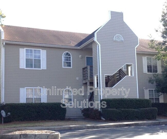 Building Photo - 733 Bragg Dr Rental