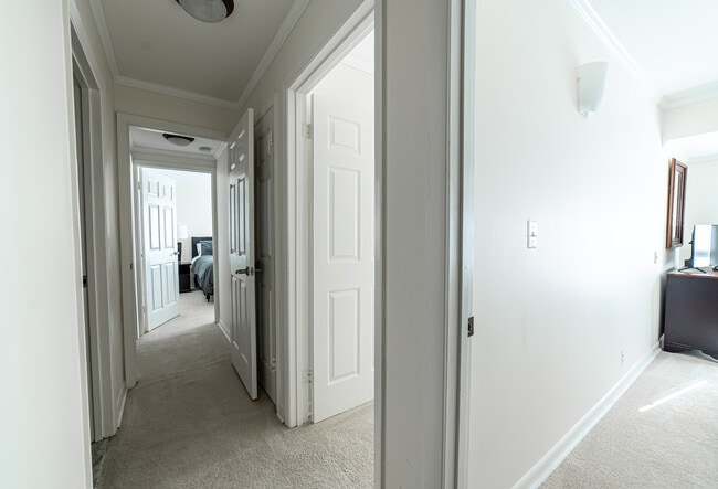Photo - 306 Forbes St