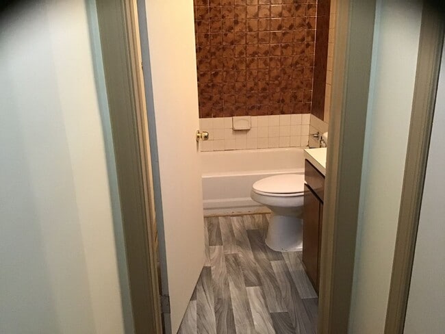 4305 Newport Ave Unit 4305 Newport Ave Unit #4
