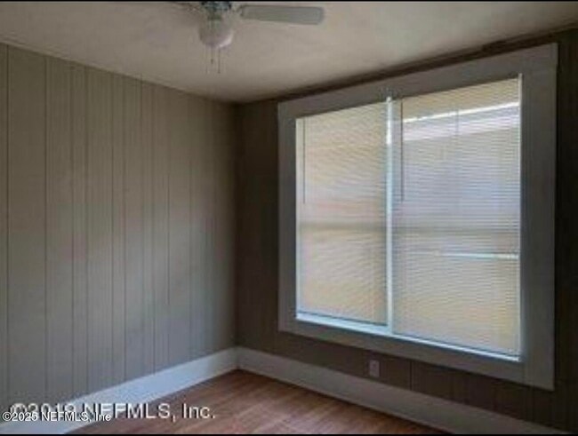 Photo - 1610 Blue Ave