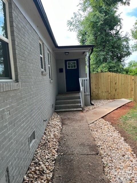 Photo - 2619 Dundeen St