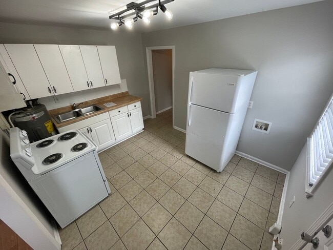 Photo - 3403 Reid Ave Apartamento Unidad B