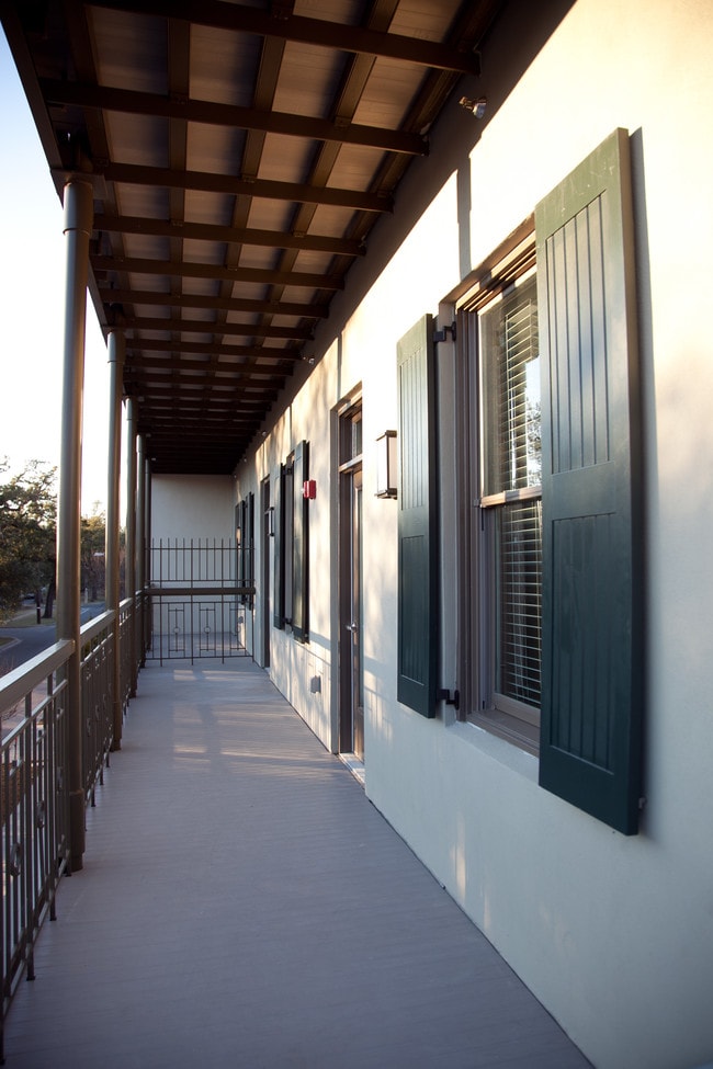 Photo - Aloysius Apartments