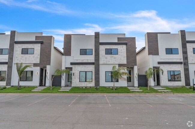 Building Photo - 8218 Casa Verde Rd Unit 3014 Rental