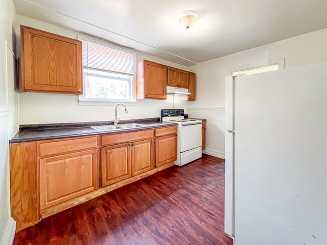 Photo - 1231 Greystone Ave