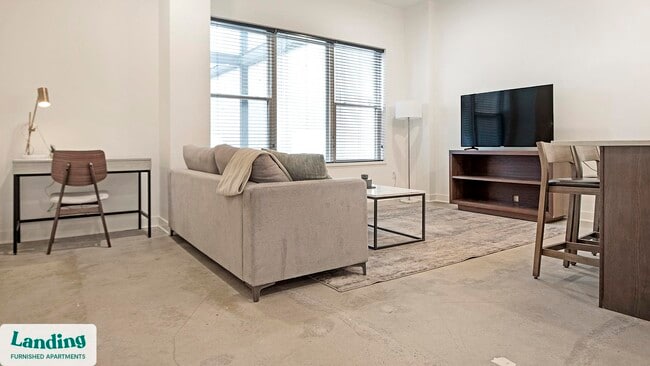 Building Photo - 300 S Broadway Rental