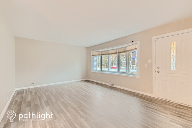 Photo - 5336 Stony Creek Drive, Oak Lawn, IL, 60453