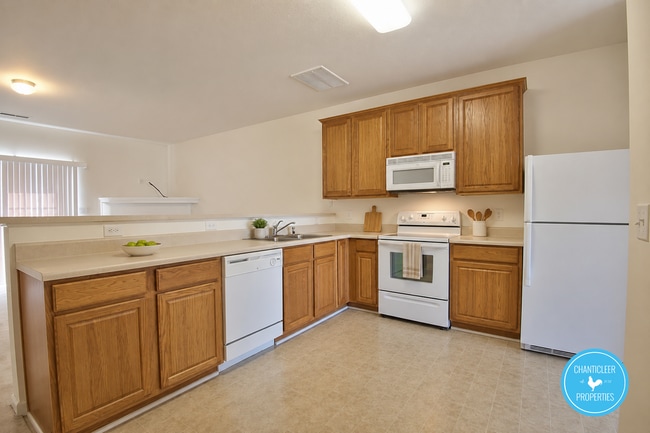 Photo - 1725 TW Alexander Dr