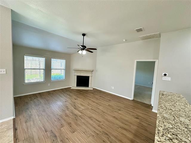 Photo - 905 Silverthorne Dr