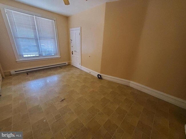 Photo - 638 N 2nd St