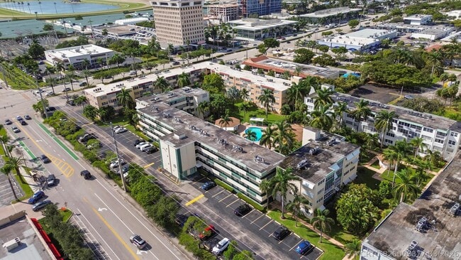 Photo - 1333 E Hallandale Beach Blvd Unit 409