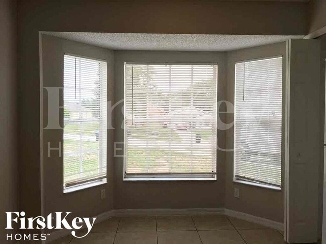 Photo - 6551 Viewpoint Ct