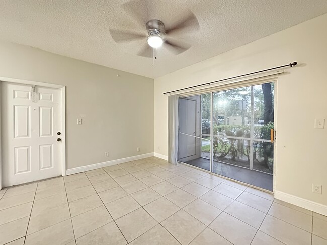 Photo - 671 Cypress Lake Blvd Unit E