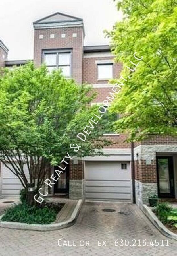 Photo - 2730 N Greenview Ave Condo Unit G