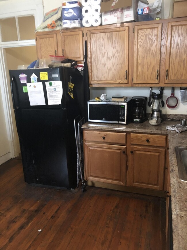 Photo - 121 Hillside St Unit 2