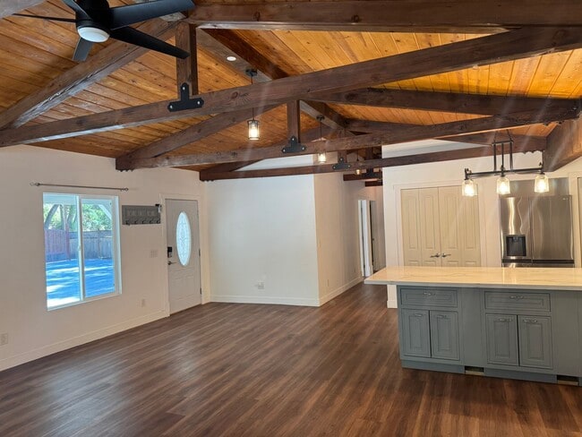 Building Photo - Cachagua (18800) Unit House A