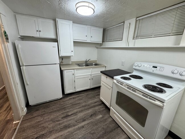 Cocina - 845 W Whitman St Unidad 2