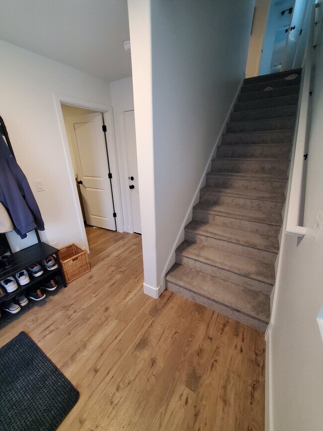 Photo - 1590 S 900 W