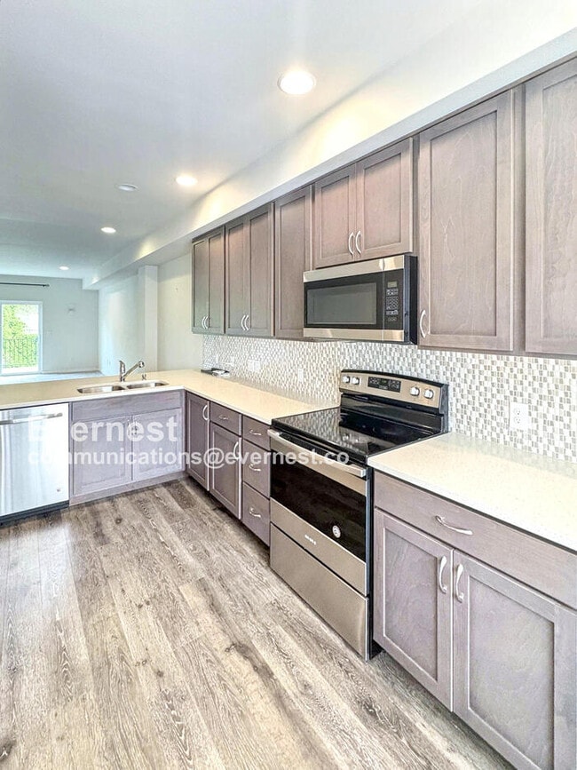 Photo - 19403 7th Ave W