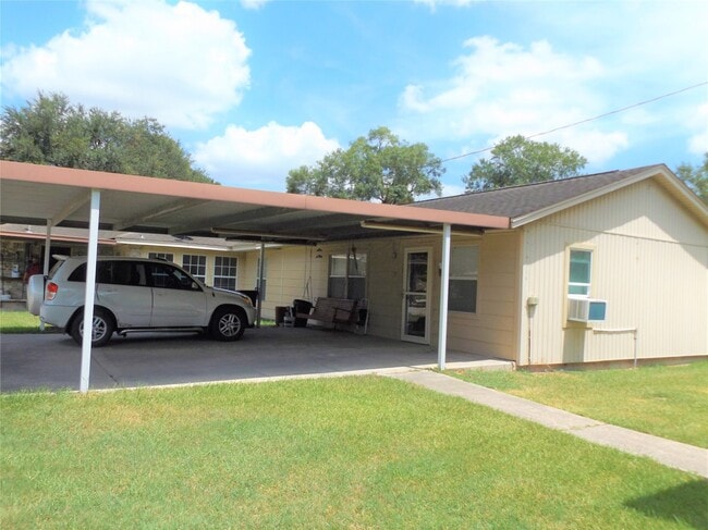 Building Photo - 16114 Avenue D