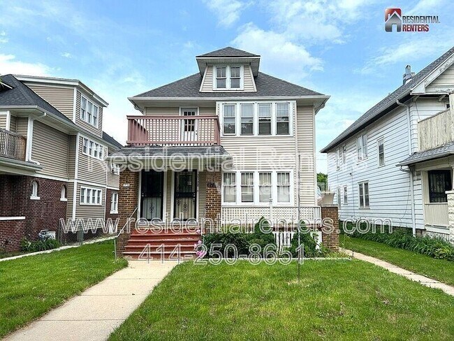 Photo - 2728 N 47th St Apartment