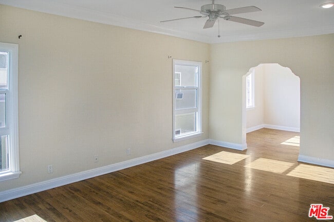 Photo - 6071 1/2 Pickford St