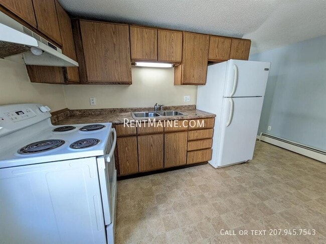 Photo - 15 Elm St Unit Apt #3