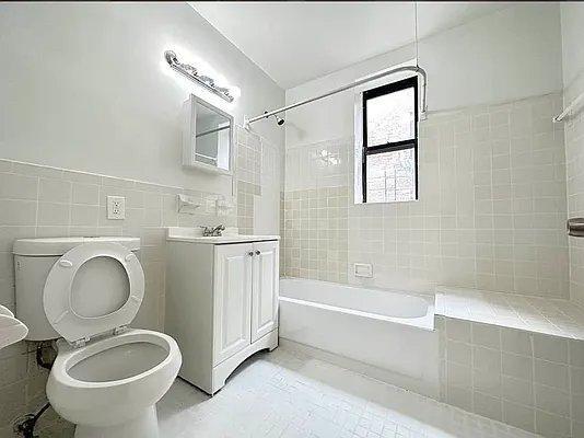 Photo - 1 bedroom in BRONX NY 10463 Unit RES