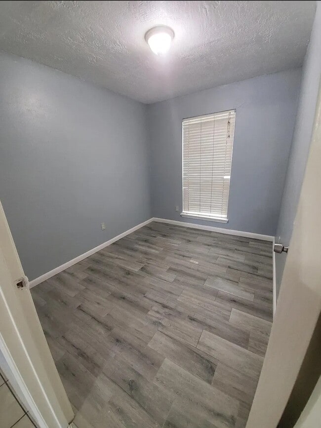 Photo - 1203 N Pacific St