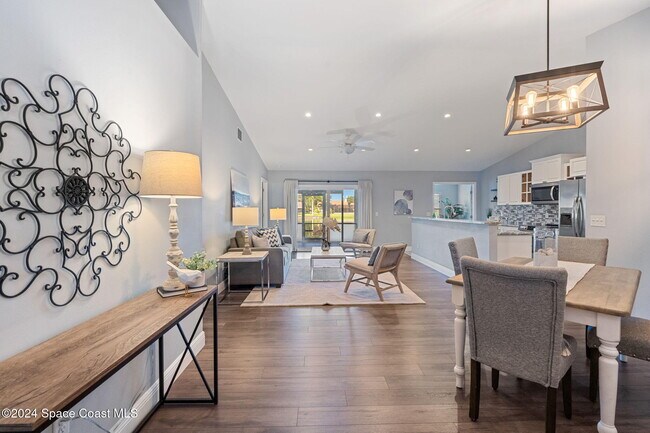 Photo - 1240 Ambra Dr