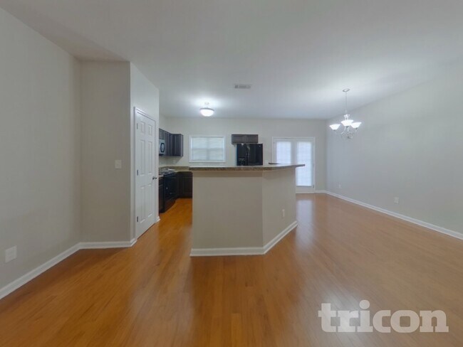 Photo - 231 White Mountain Pass