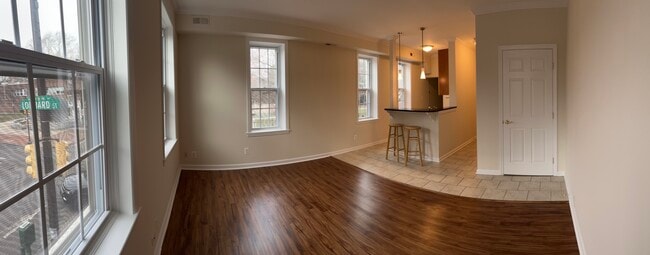 Photo - 340 Lombard St Apartments Unit Floor3