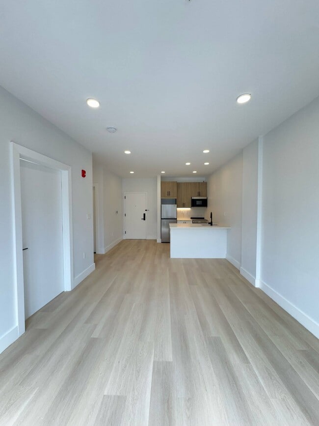 Photo - 316 Forrest St