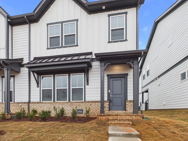 Photo - 5511 Wolfpack Aly