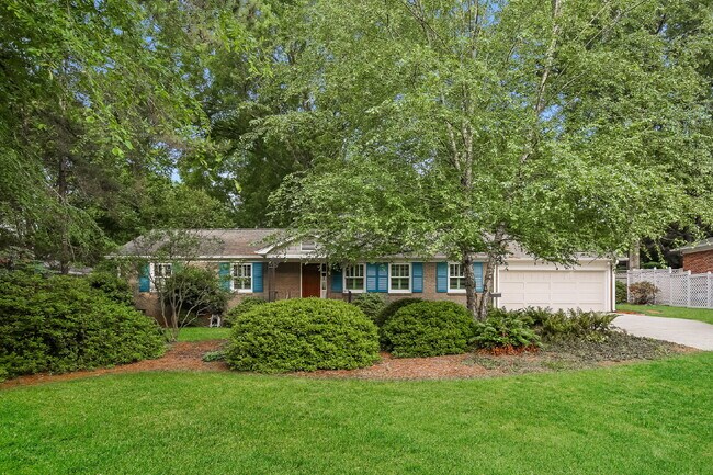 Immaculate One-Story Home with All-Season ... - Immaculate One-Story Home with All-Season ...