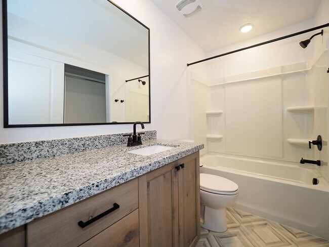 Great Townhome in Riverton - Great Townhome in Riverton